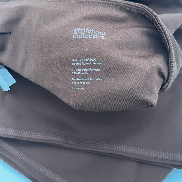 Girlfriend Collective| Kona Compressive High-Rise Legging - Picture 5 of 5